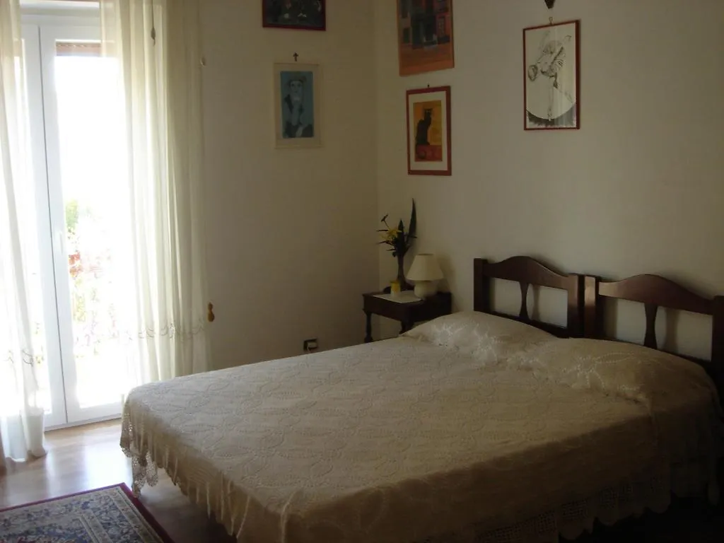 Bed & Breakfast A Balduina B&B In Rome Italy
